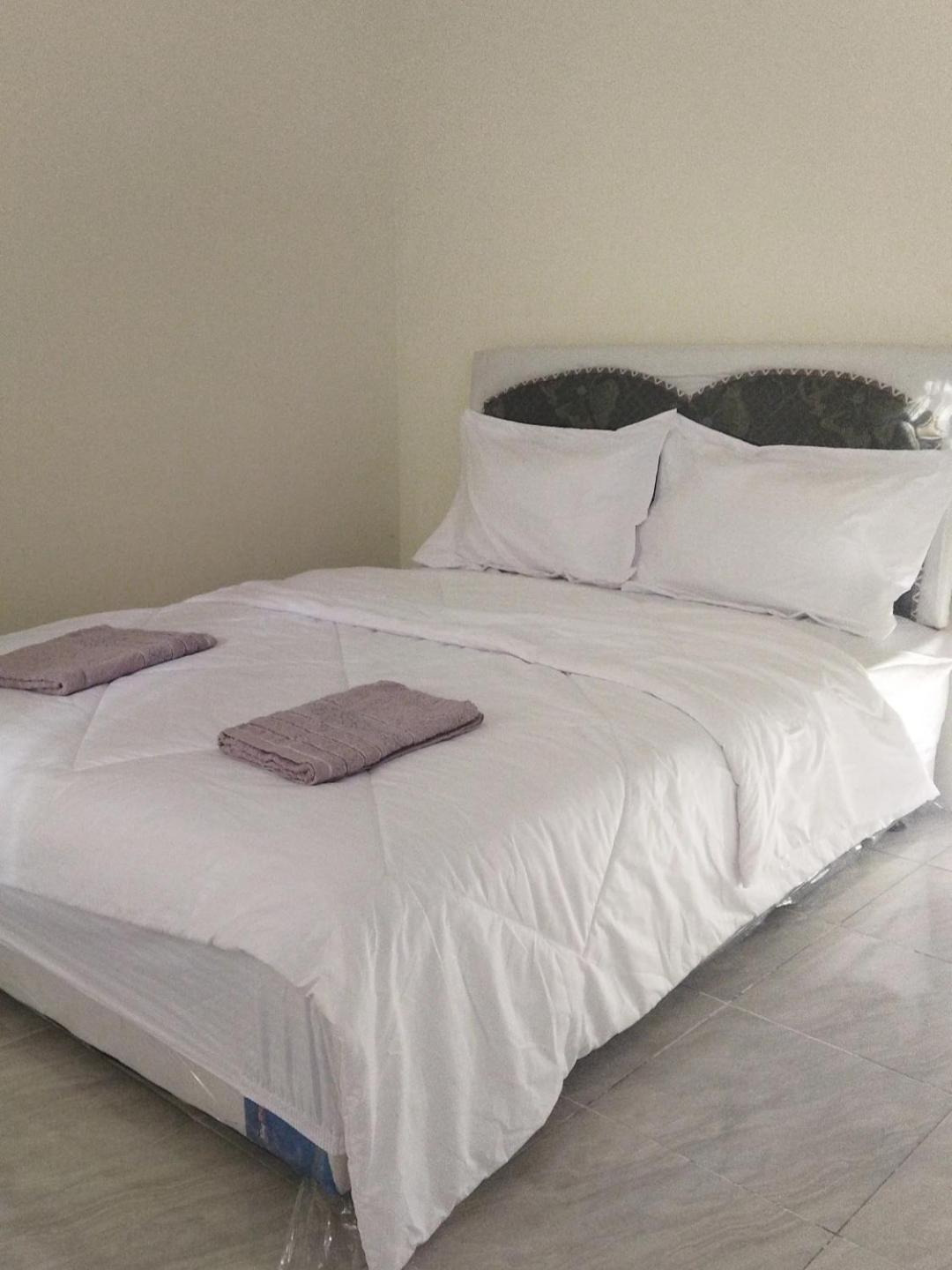 Selow Homestay Kuta  Buitenkant foto